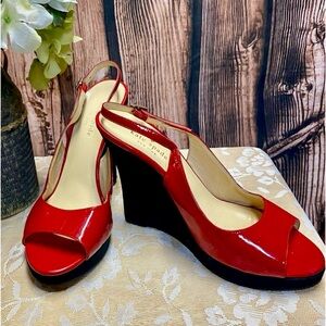 Kate Spade ♠️ Stunning Red & Black Patent Wedges Size 9